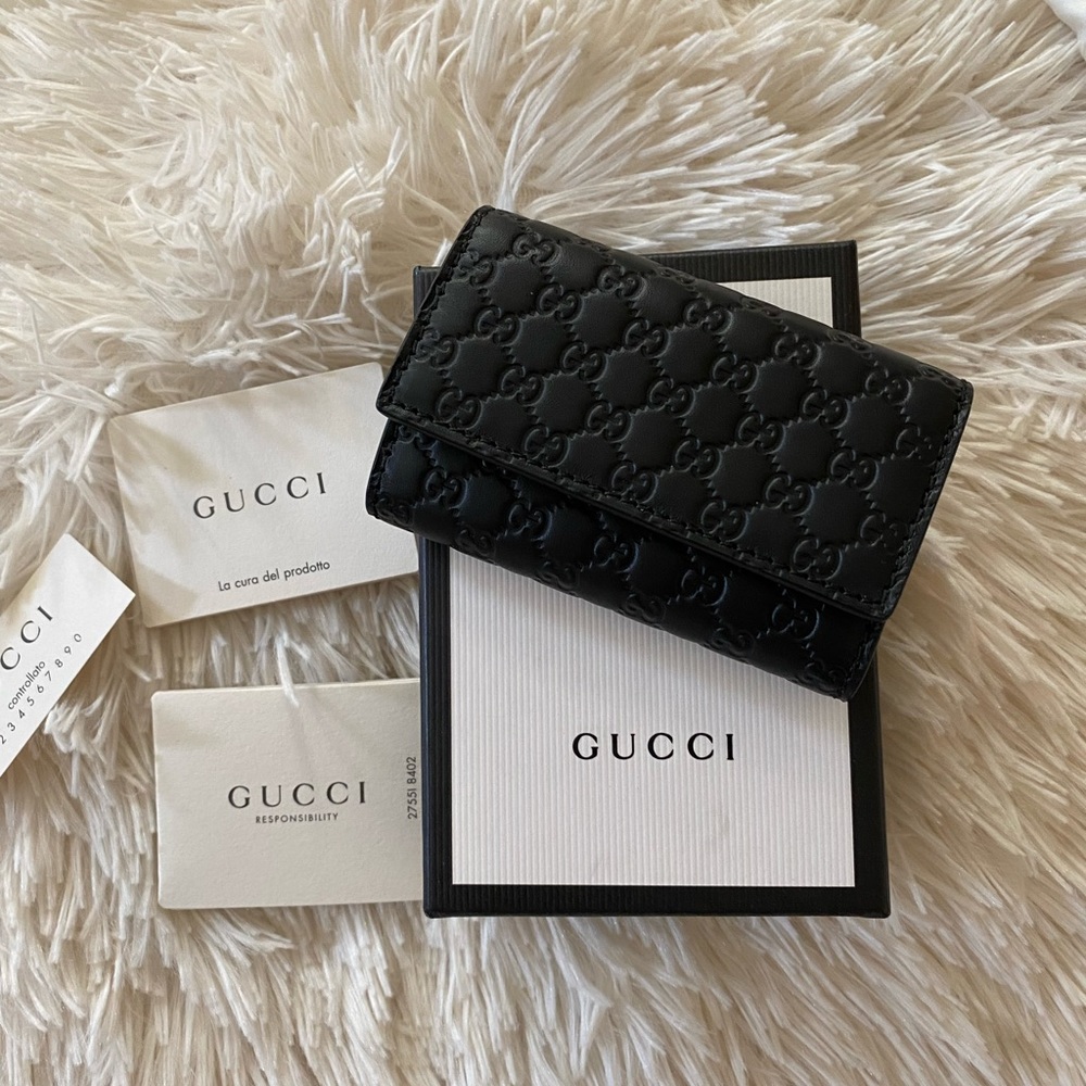 Authentic Gucci Microguccisima leather key holder